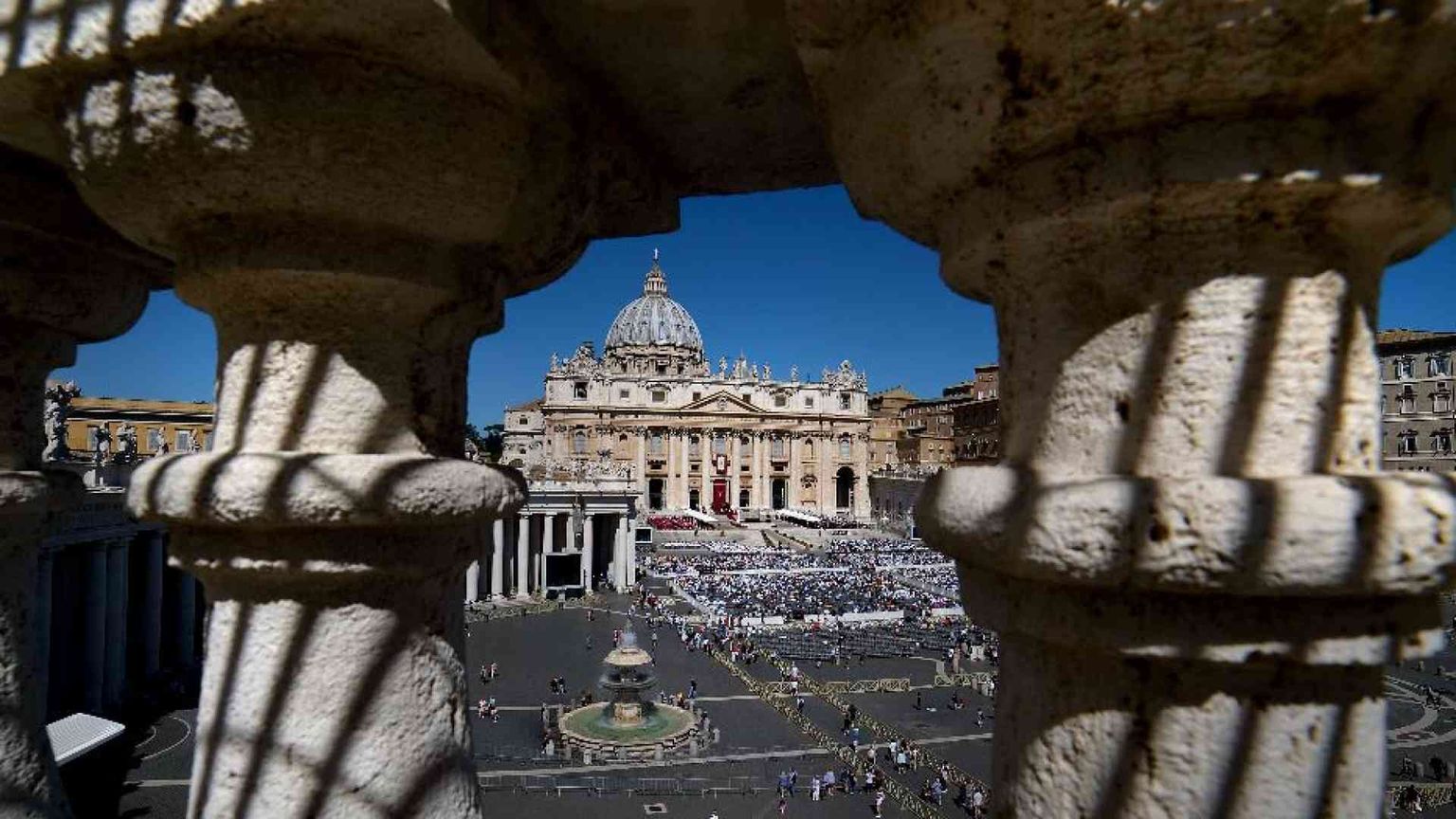 L'avvio in diocesi, la Positio, il miracolo: ecco come si diventa beati