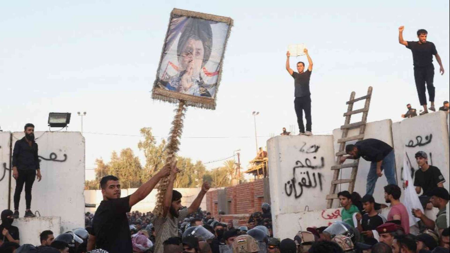 Oltraggio al Corano, assaltata l'ambasciata svedese a Baghdad