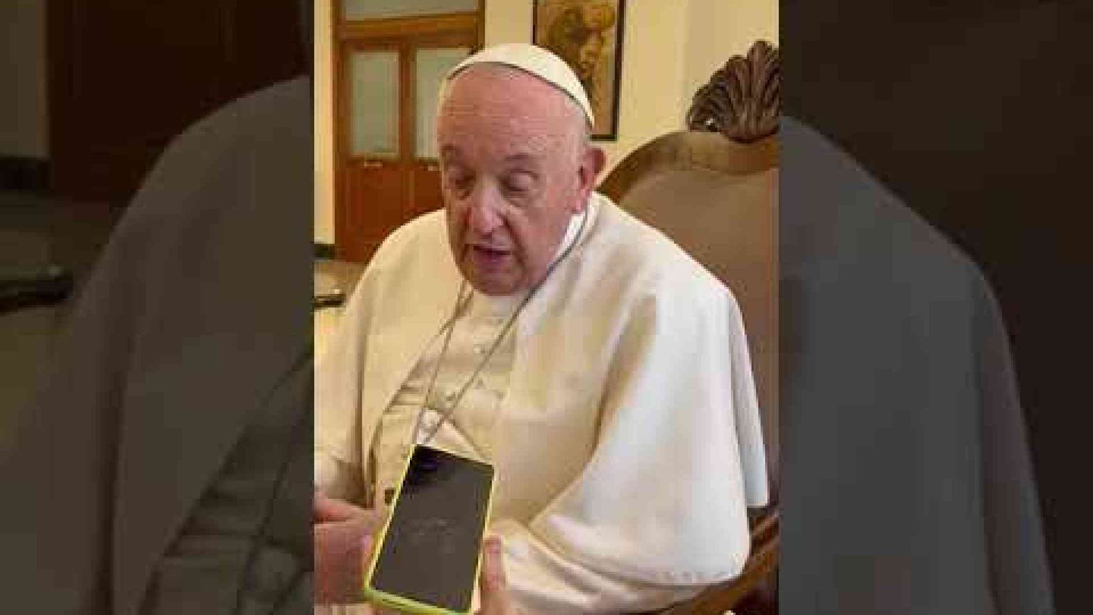 Il Papa: «A voi giovani in partenza per Lisbona: buona strada!»