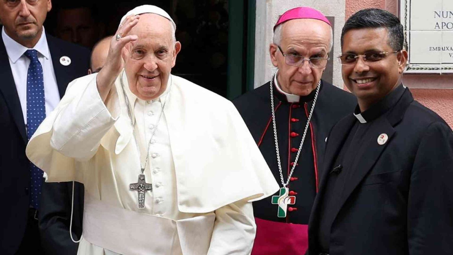 Il Papa incontra 13 vittime portoghesi di abusi