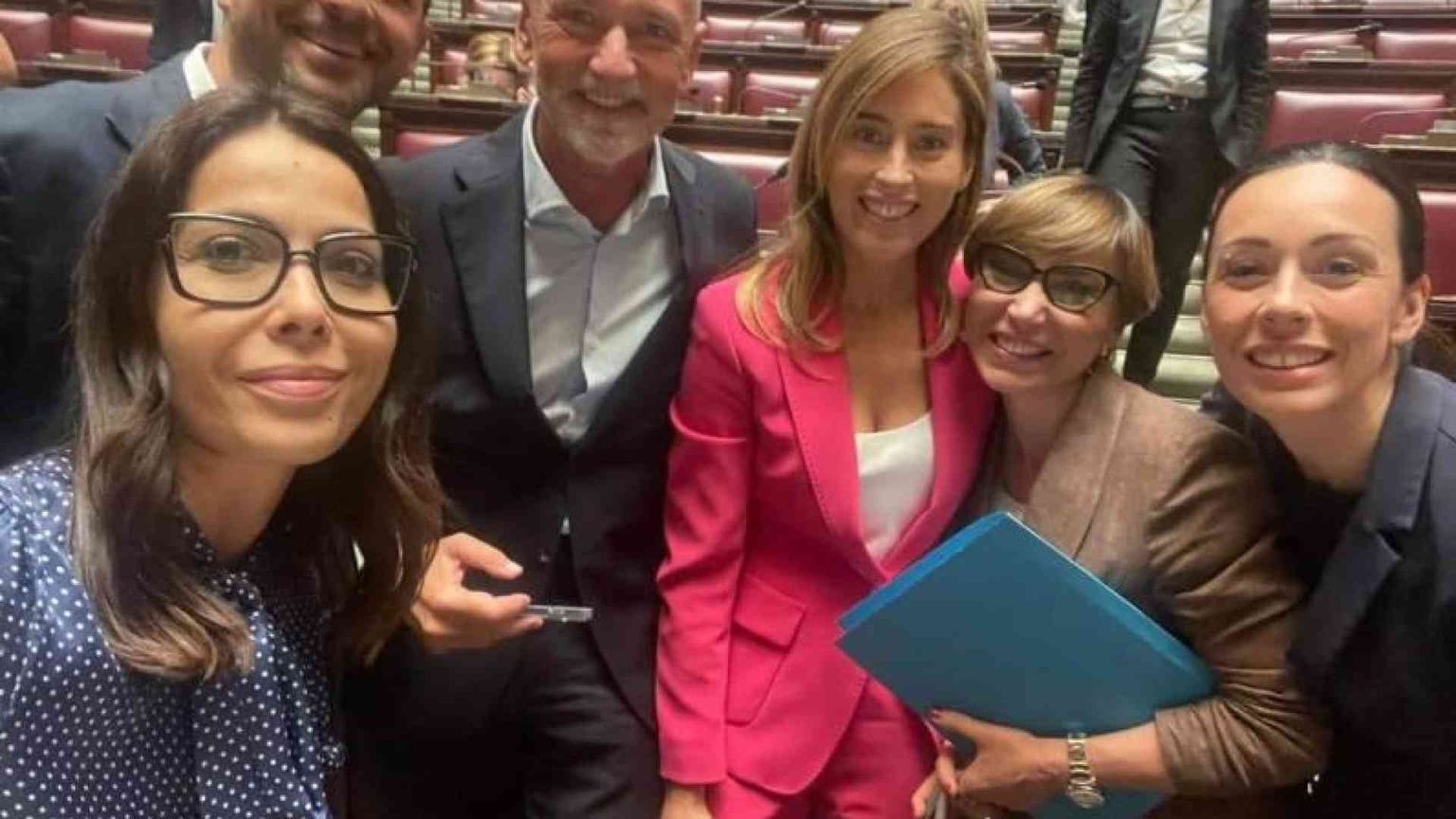 Oblio oncologico, primo sì unanime. Lavoro e mutui, stop discriminazioni