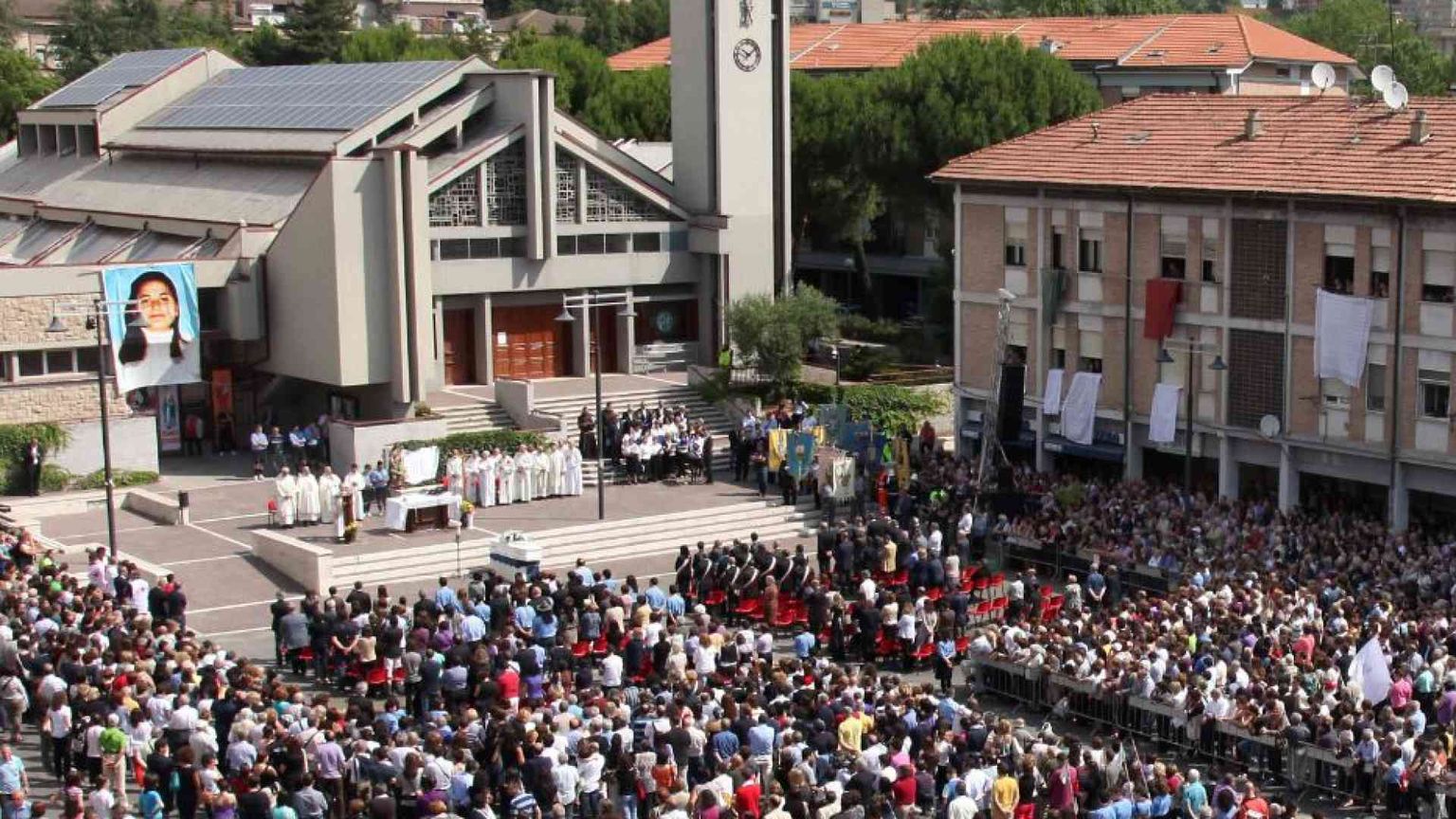 Il Papa: la chiesa della Trinità custodisca la memoria di Elisa Claps