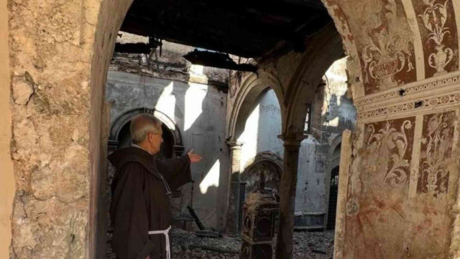 Ritorno alla chiesa di Santa Maria di Gesù: «Così la ricostruiremo»