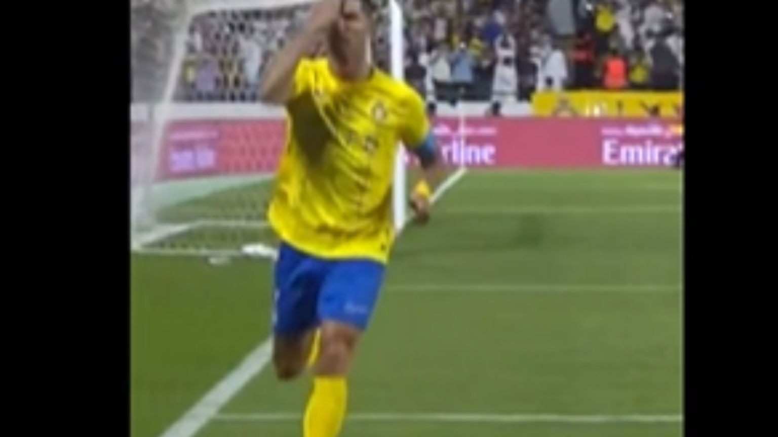 Cristiano Ronaldo e quel segno della croce (proibito) in Arabia Saudita