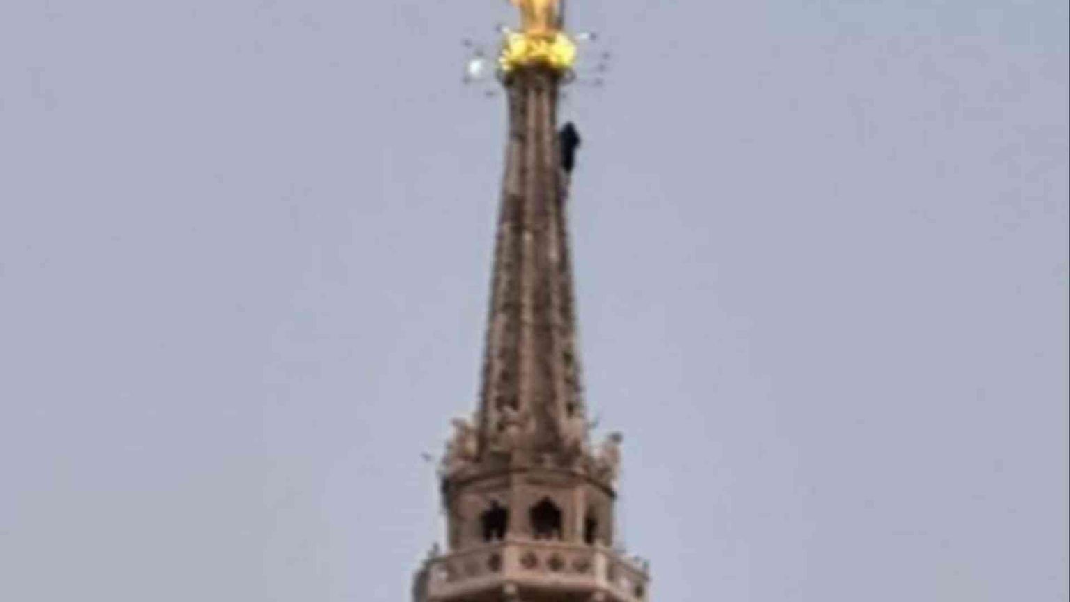 Dalla Galleria al Duomo: così scalare Milano è ormai un gioco da ragazzi