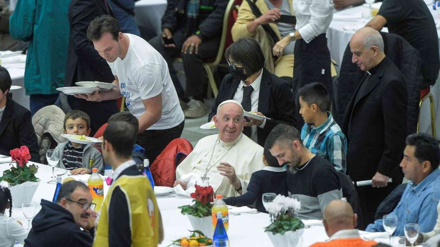 Prima i poveri. Passa da loro il Regno di Dio