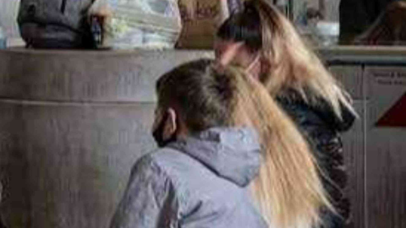 «Il business della moglie del ministro che deporta i bimbi ucraini»