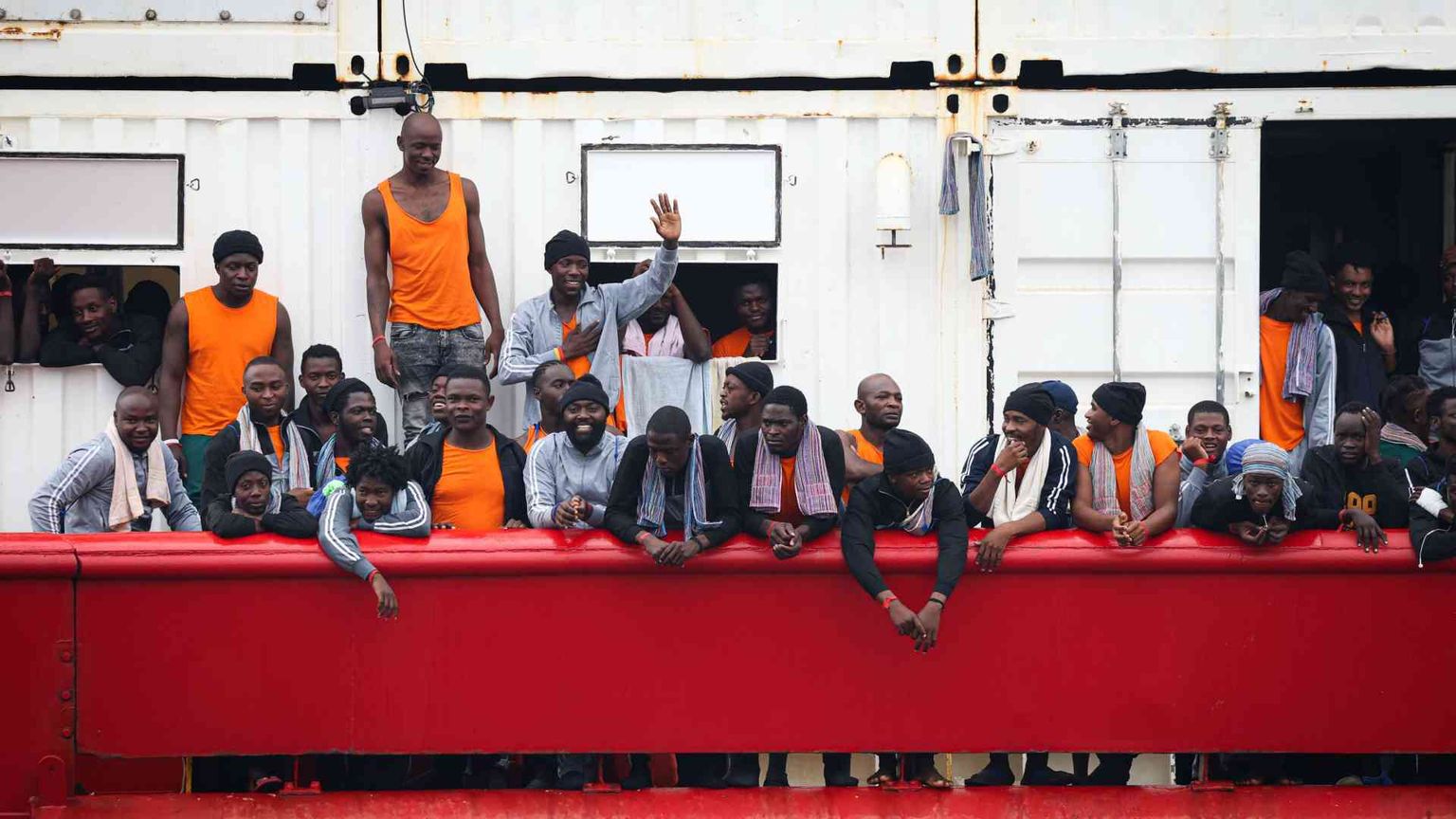 Salvini: subito un nuovo decreto sicurezza. Meloni in pressing su Bruxelles