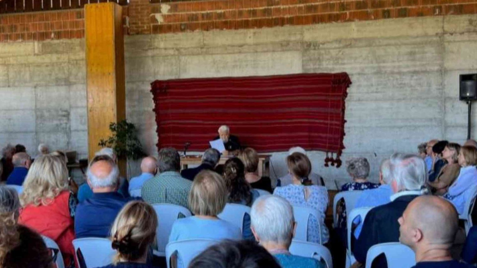 La nuova comunità: Enzo Bianchi «riparte» da Casa Madia