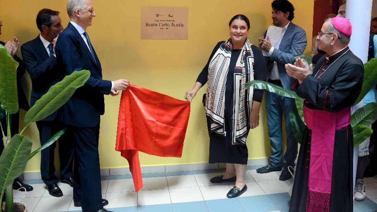 Milano intitola a Carlo Acutis una residenza universitaria in periferia