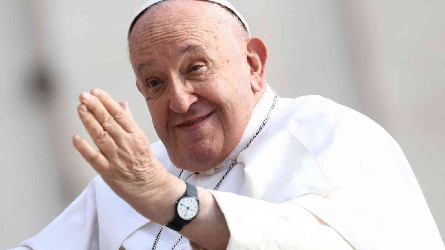 Il Papa: il cristiano si sporchi le mani nelle grandi questioni sociali