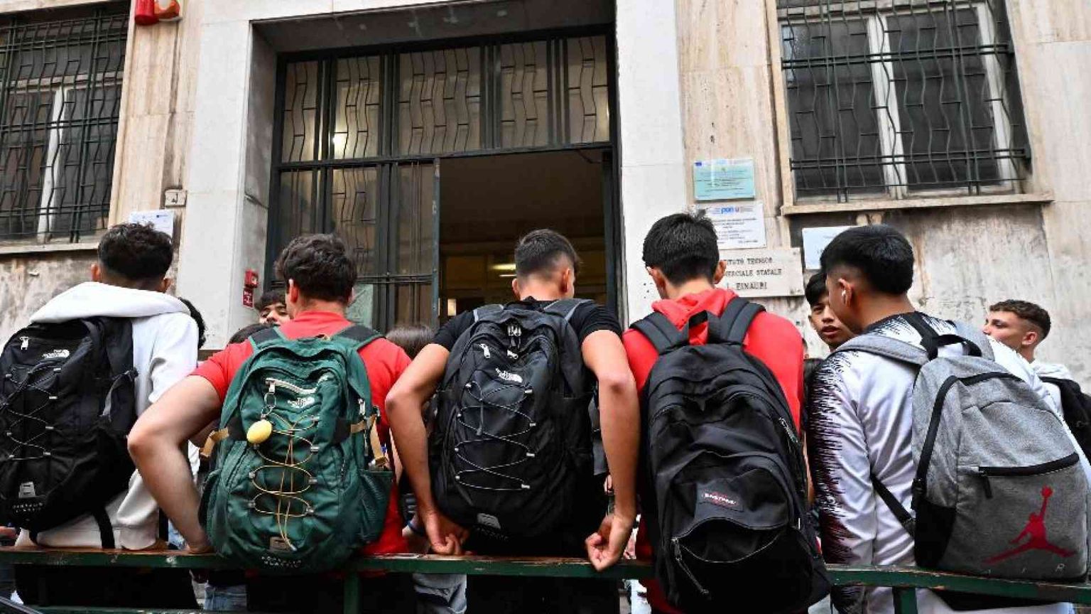 Rimandati col 6 in condotta (e tecnici in 4 anni): le novità