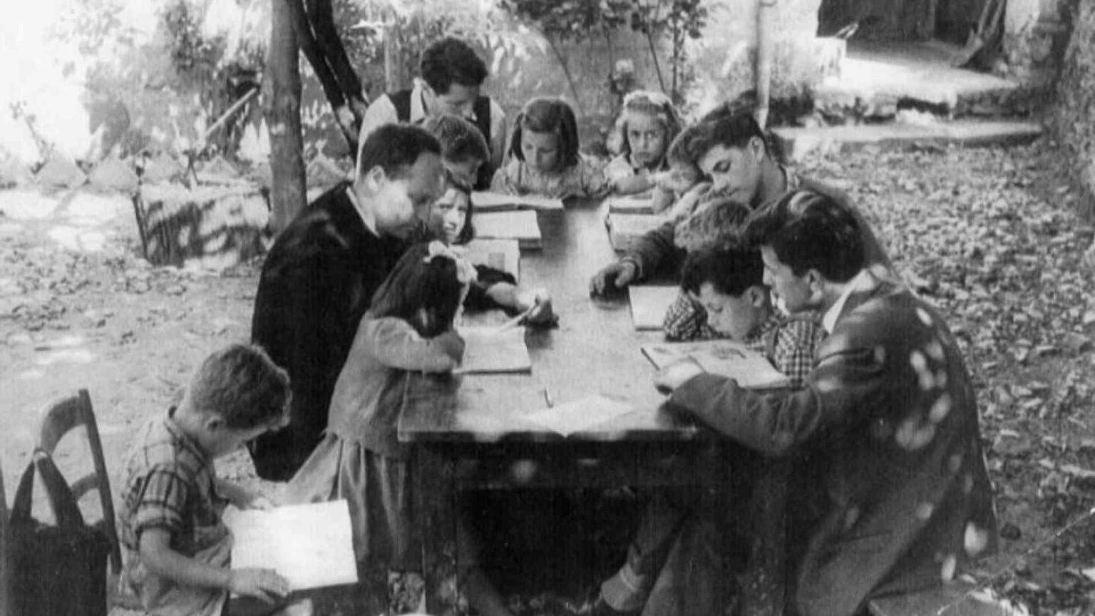 Don Lorenzo Milani, una conversione «sulla via della bellezza»