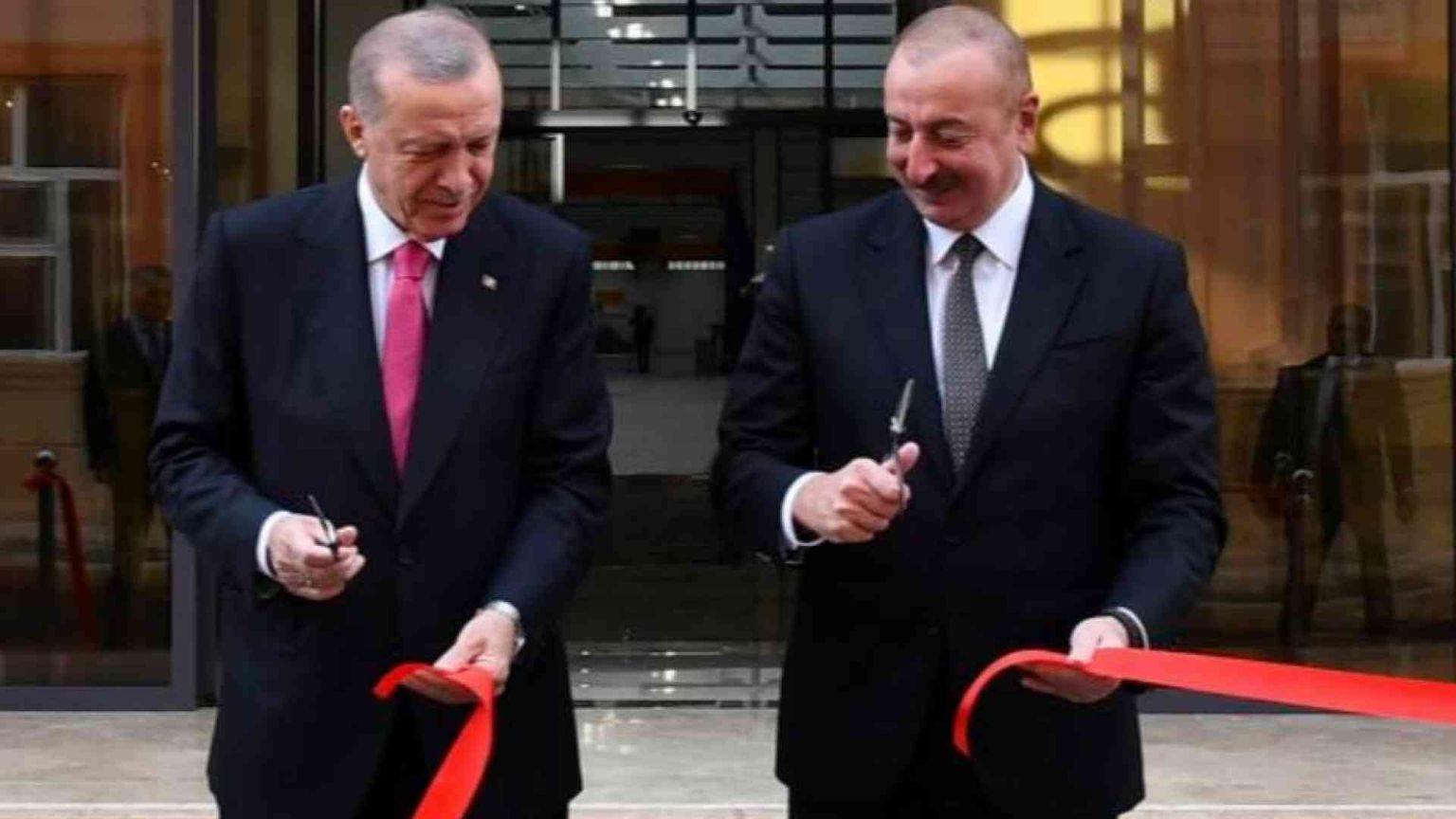 Le mani di Erdogan sul Caucaso: un «corridoio» nelle aree armene