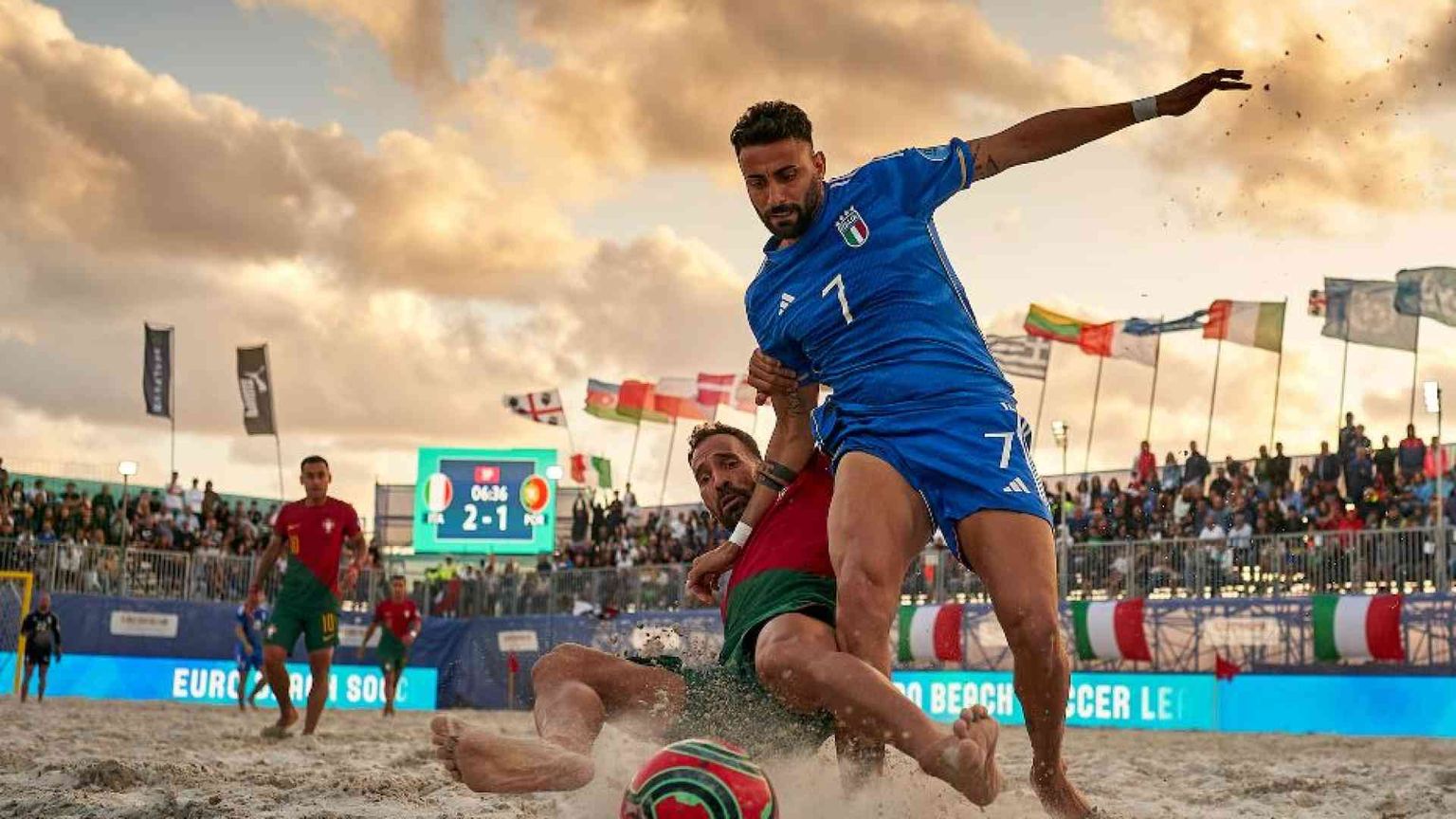 Azzurri campioni, il boom del calcio in spiaggia