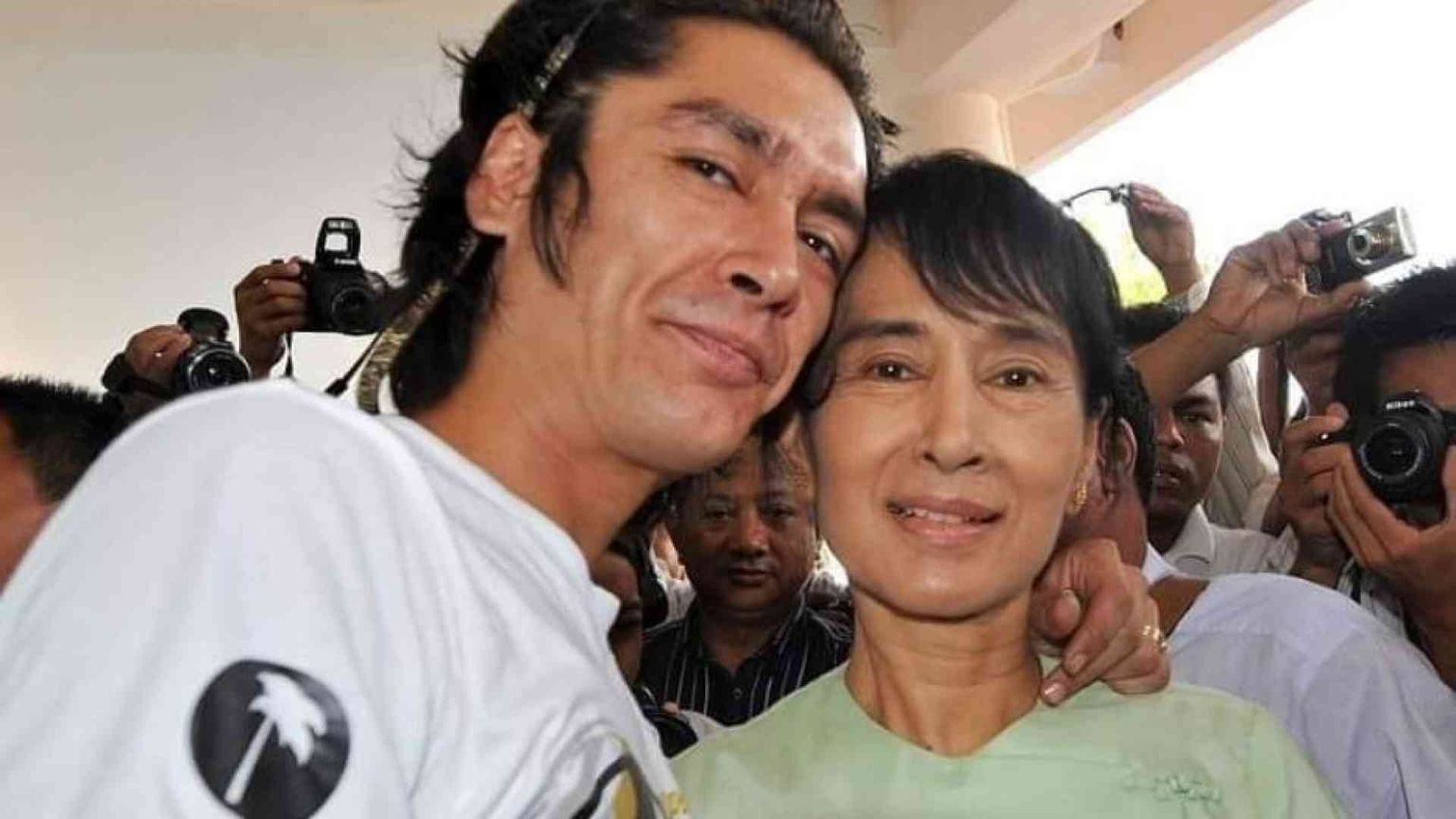 «Io figlio di Suu Kyi lotto per smentire la falsa narrazione su mia madre»