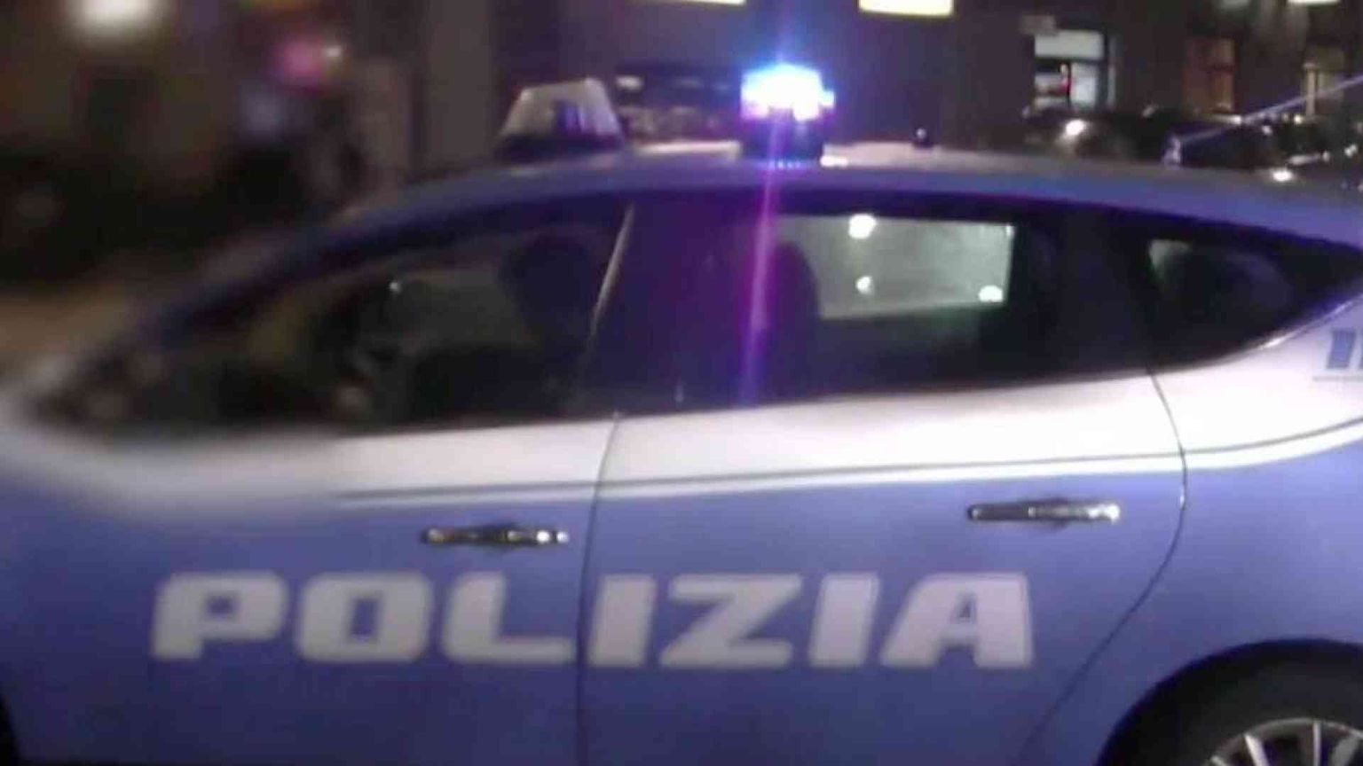 Piacenza, otto poliziotti indagati per falsi verbali
