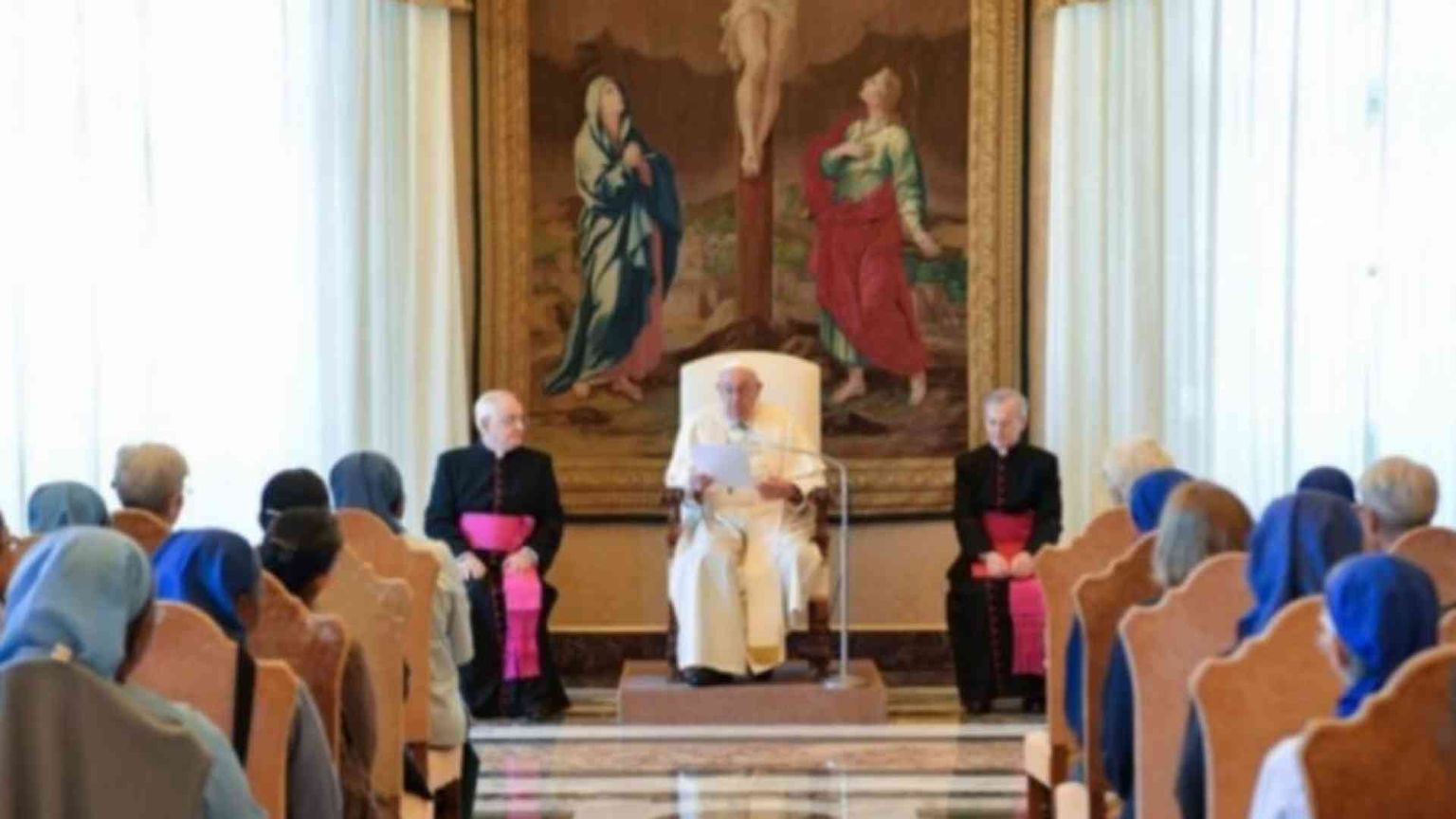 Il Papa: il mondo è inquinato dall'apparire