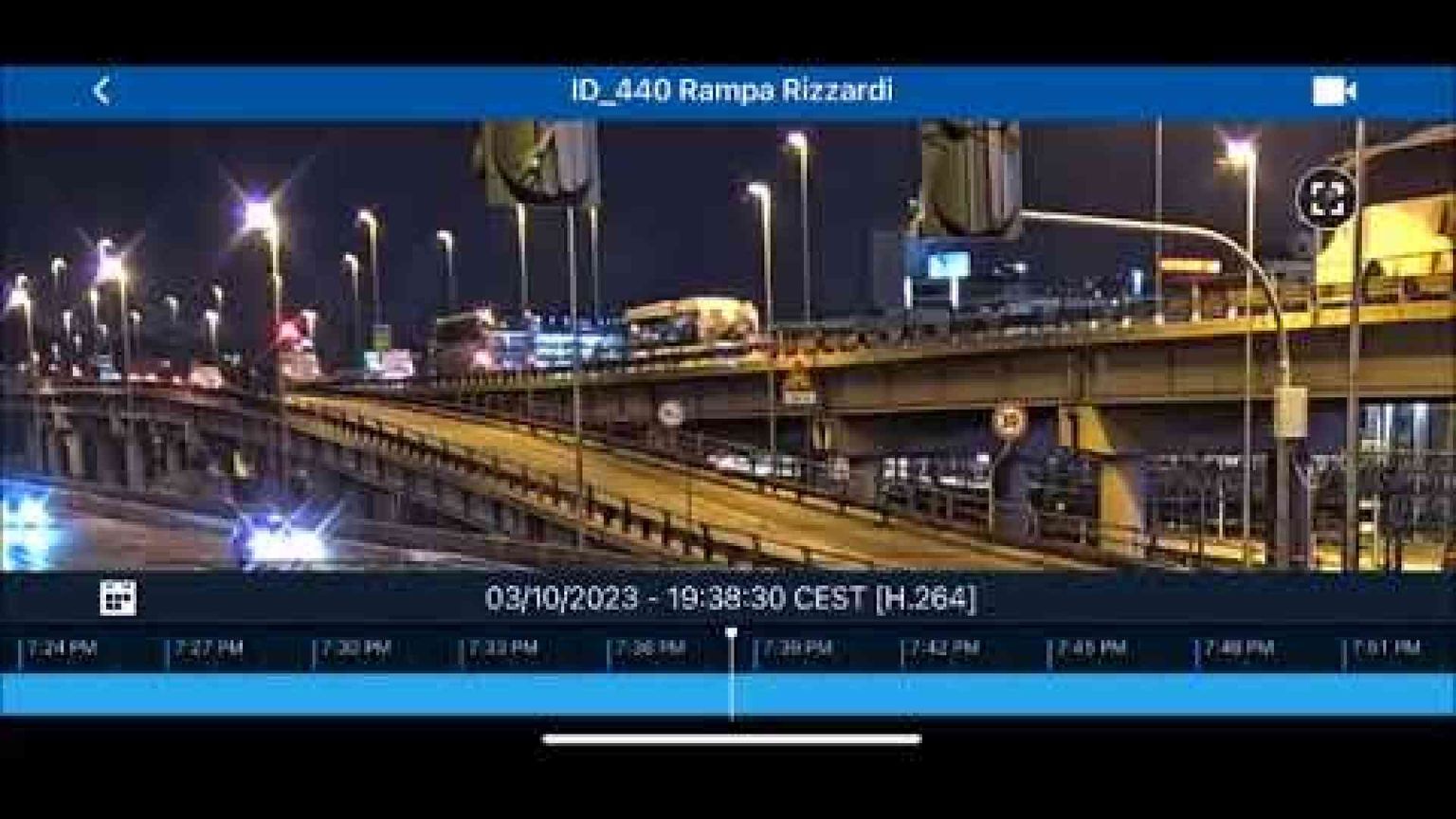 La procura: «Niente frenata, autopsia sull'autista»