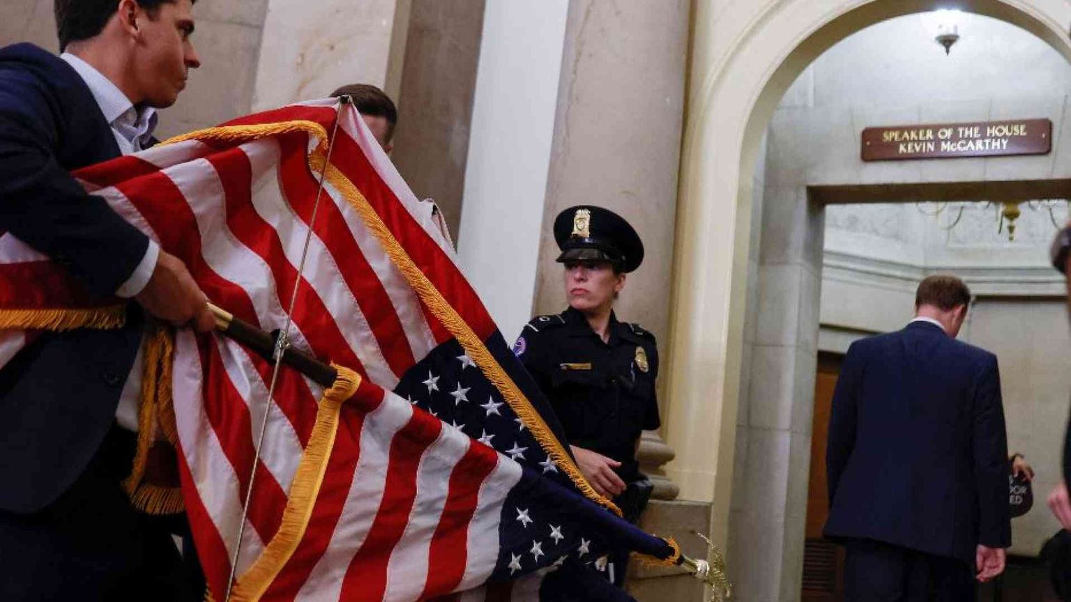 Destituito lo speaker repubblicano alla Camera McCarthy