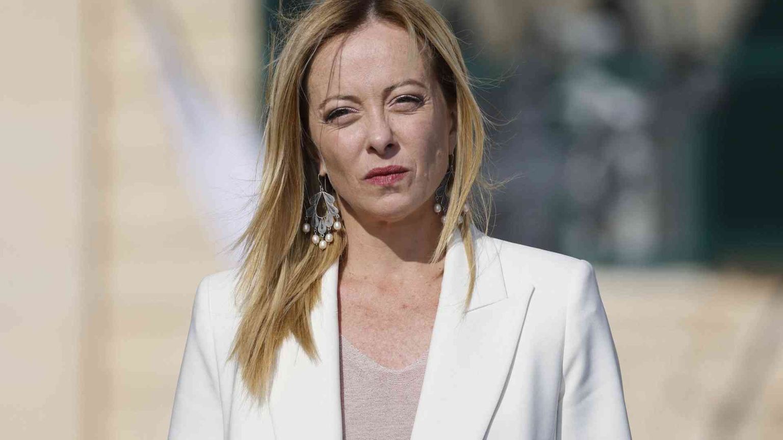 Meloni, ecco il piano del governo. Gelo Conte-Pd