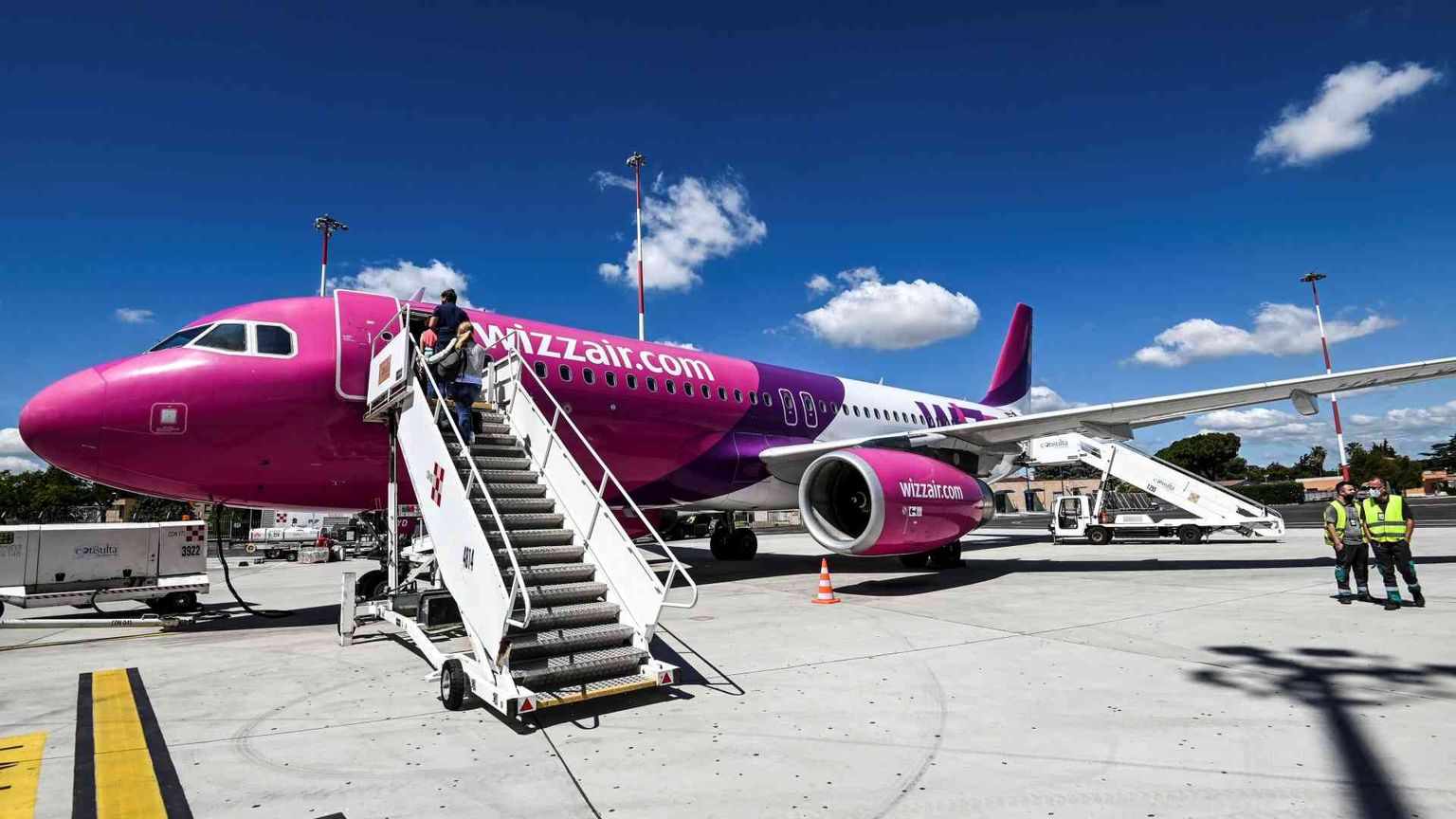 Aerei in leasing e voli senza scali per Wizz Air che scommette sull’Italia
