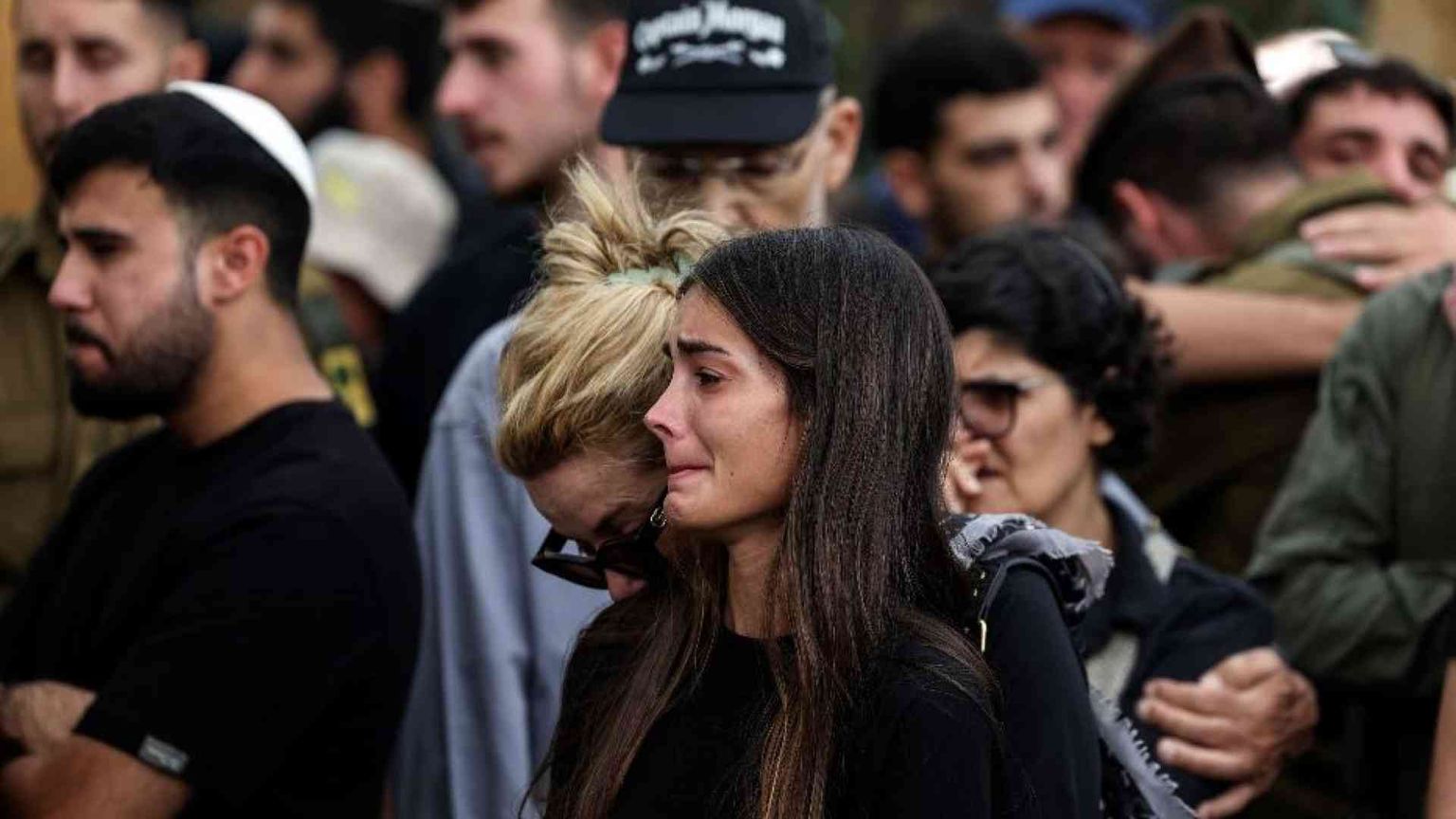 Tutta israele in lutto, si susseguono i funerali