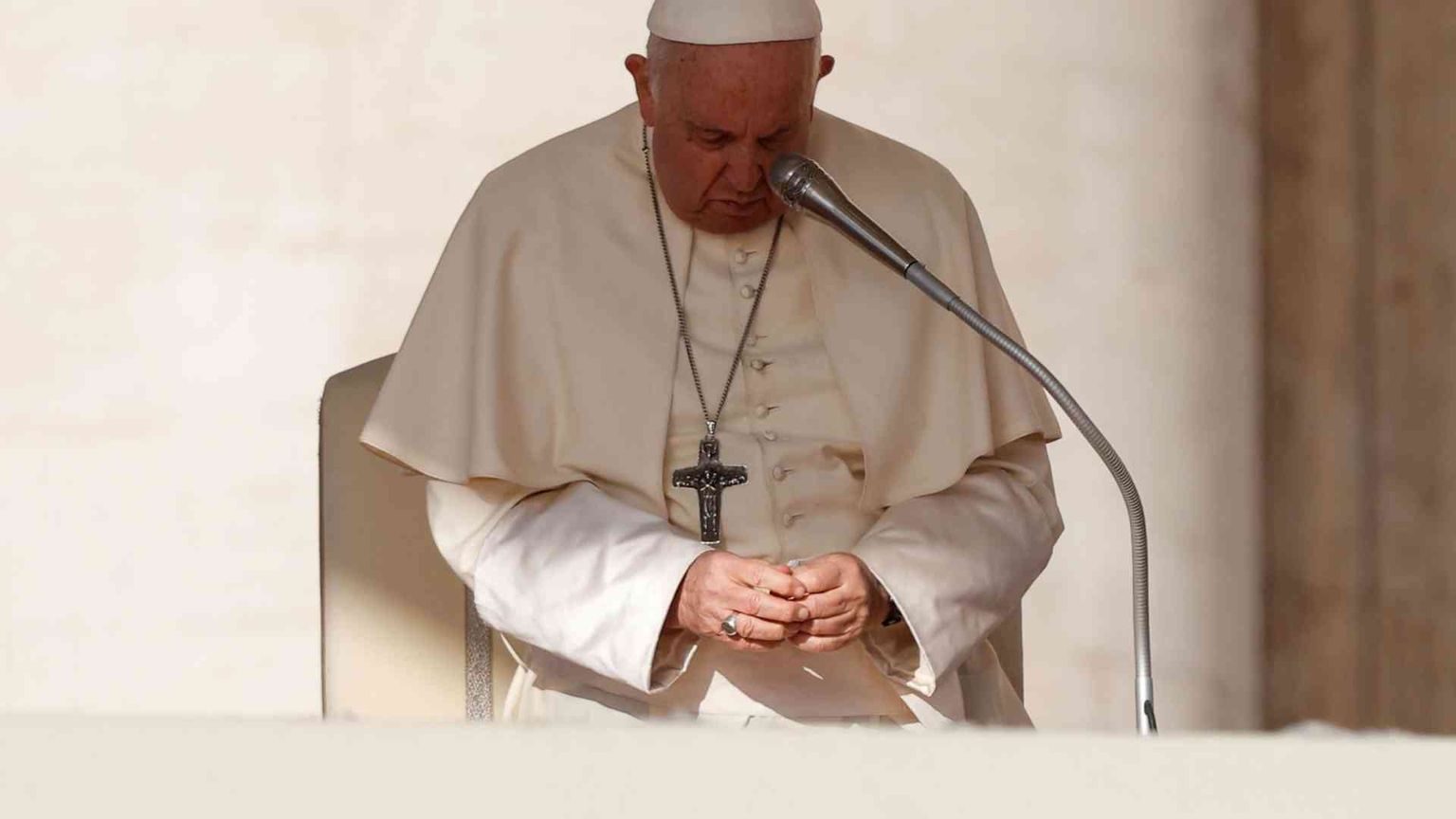 Il Papa: gli ostaggi vengano subito rilasciati