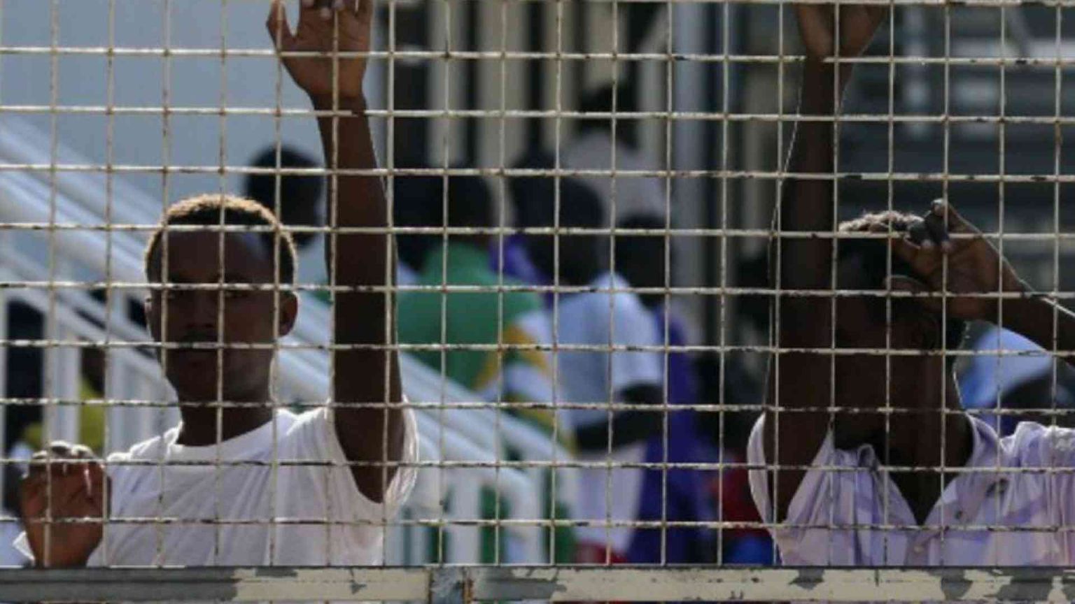 Giudice Apostolico non convalida altri 4 trattenimenti. Destra all'attacco