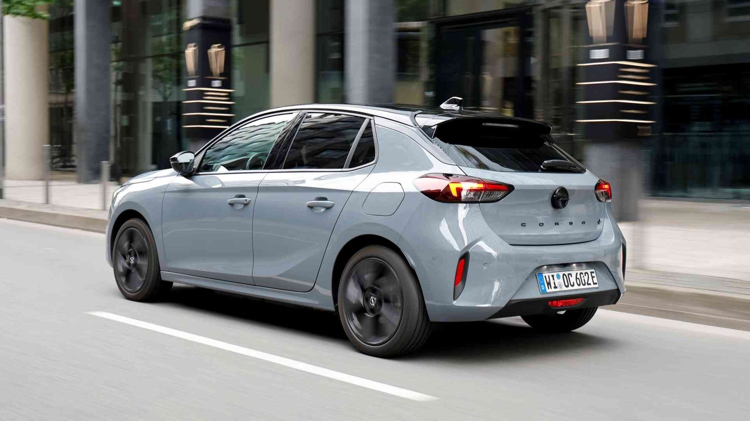 Più tecnologia e autonomia per Opel Corsa elettrica