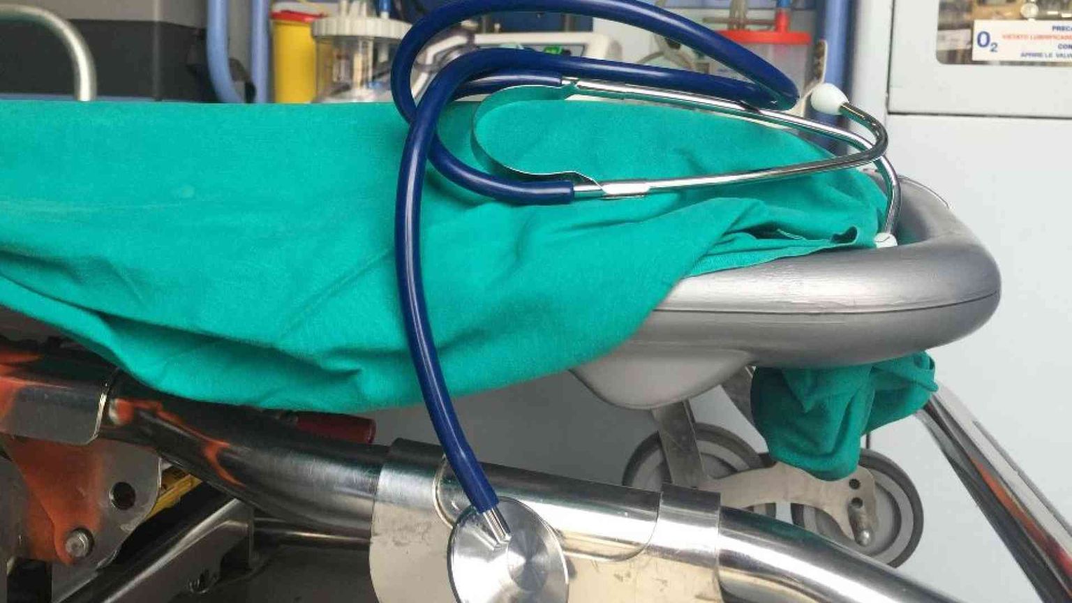 I vescovi: assistere il malato, mai farlo morire. No al suicidio assistito