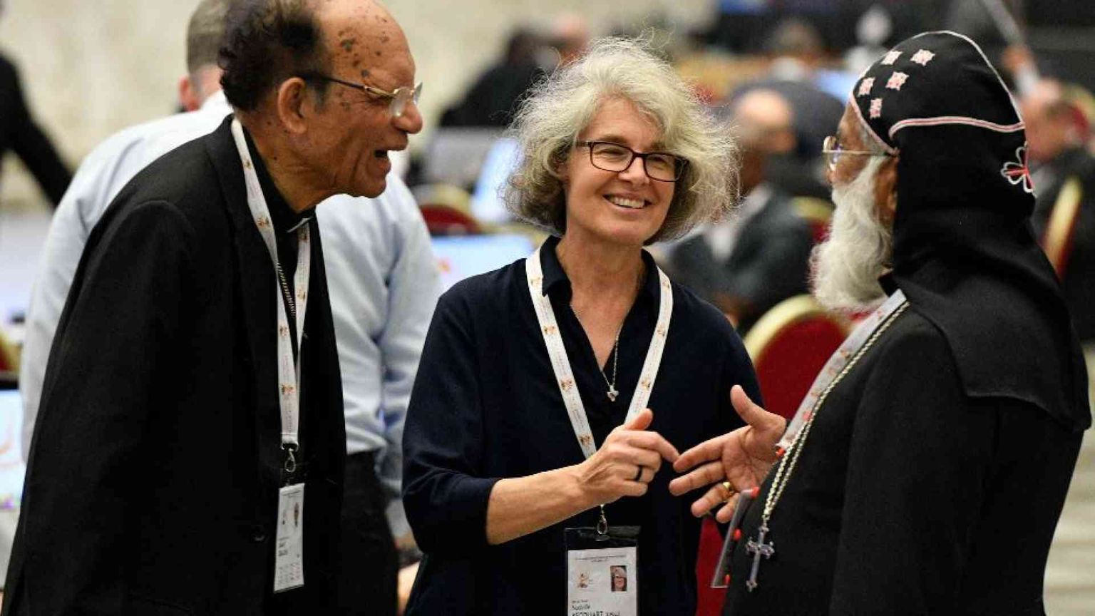 Per le donne un nuovo ruolo, ma non «clericalizziamole»