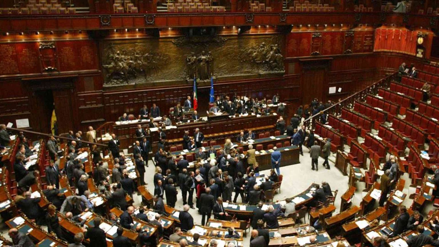 Educazione sessuale a scuola: perché le forze politiche sono divise