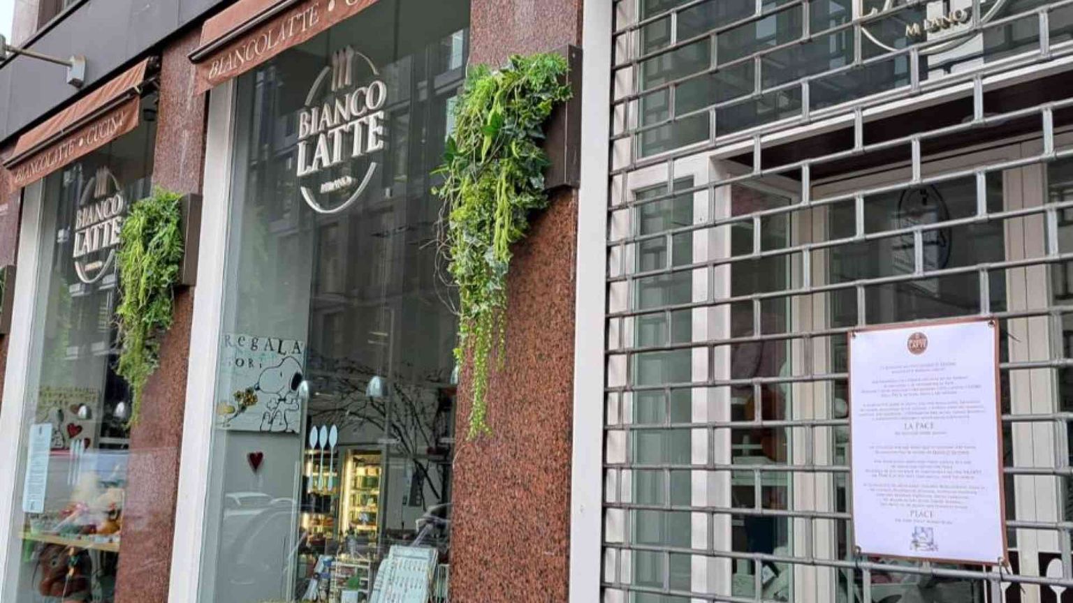 Biancolatte, il locale del centro di Milano "chiuso per pace"