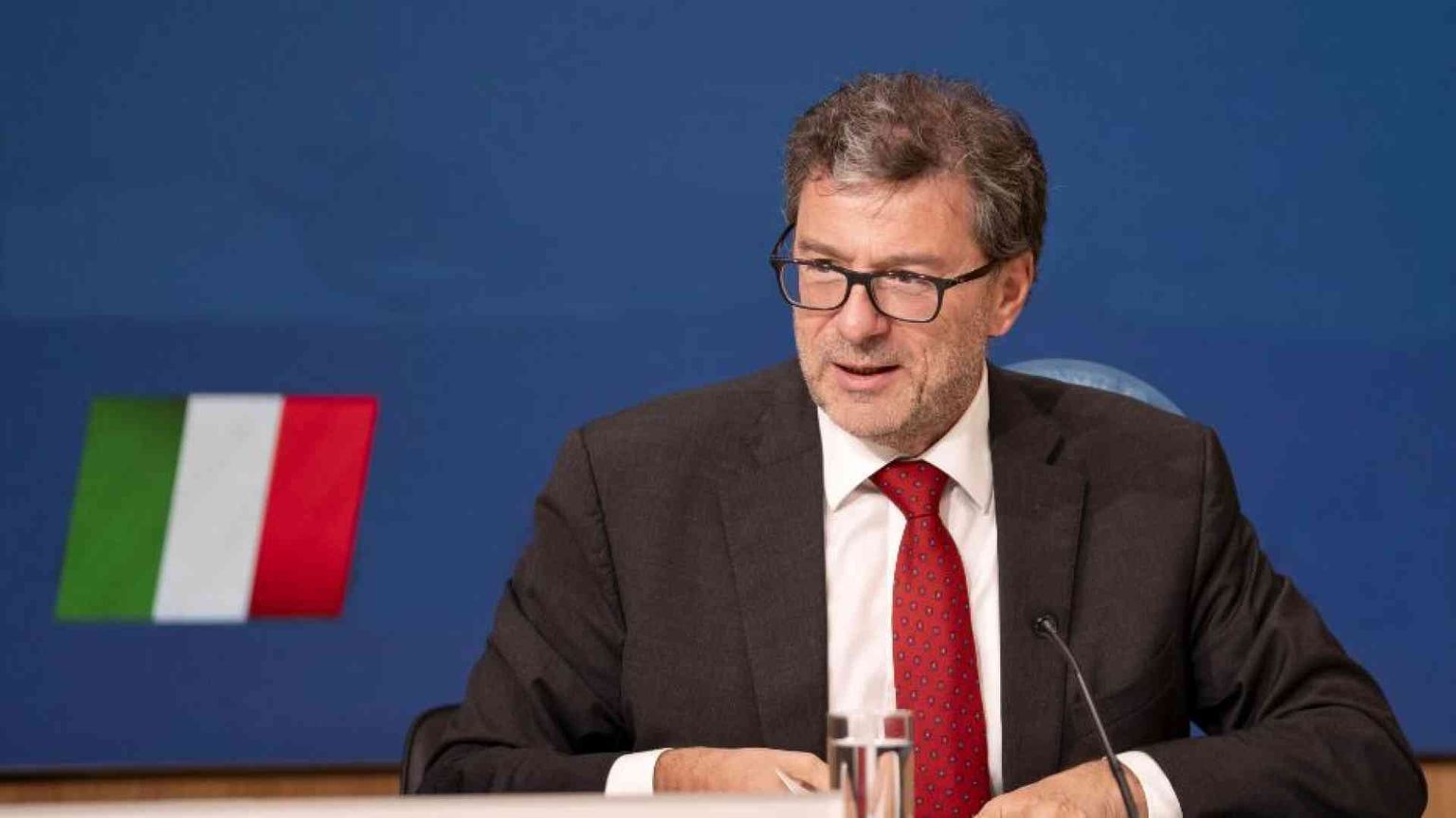 Mef: «Manovra coerente con i principi di responsabilità e serietà»