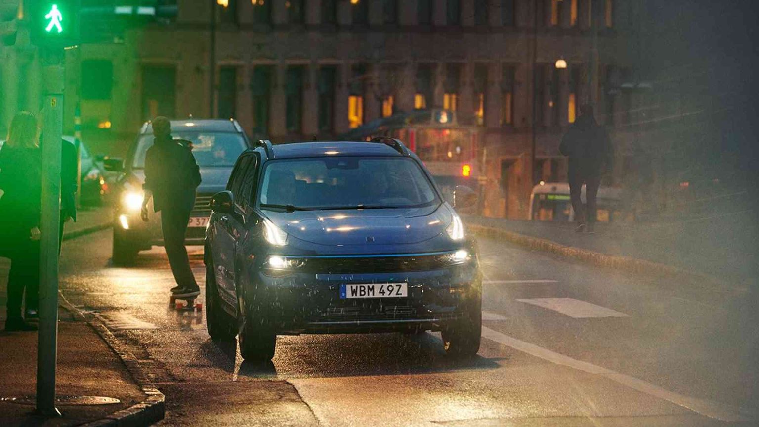 Parigi, stop alle elettriche made in China. Rischia anche la “francese” Dacia