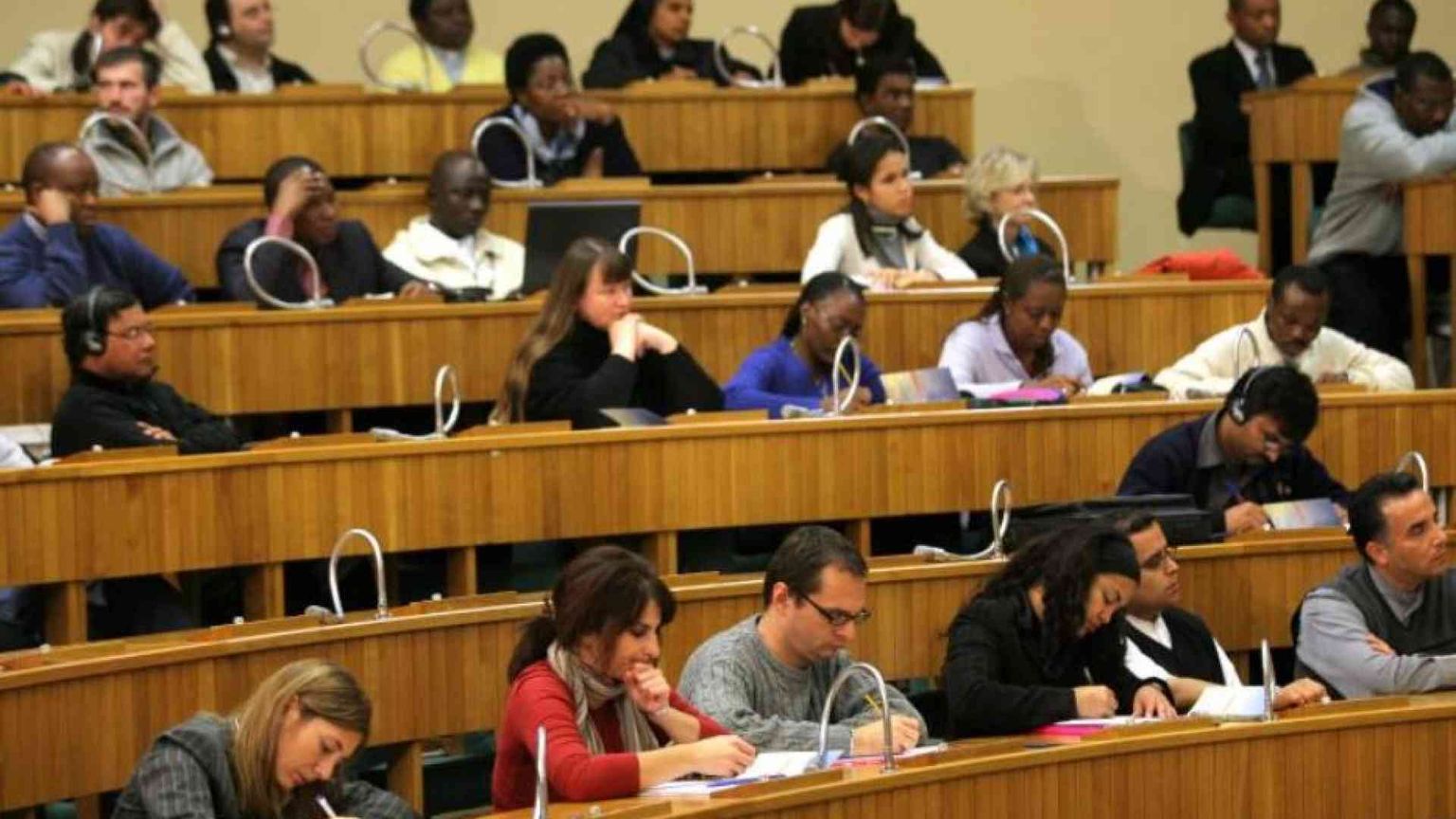 Il Papa: serve una teologia in “uscita” per una Chiesa missionaria e sinodale