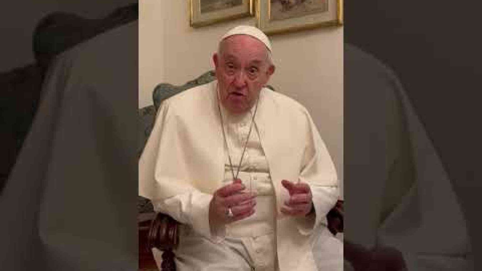 Il Papa: «Vicino all’Ucraina. Andate avanti. La speranza non delude»