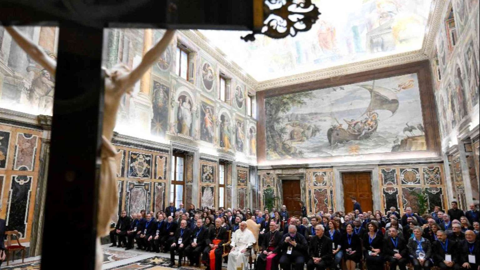 Il Papa: «Nessun silenzio può essere accettato»