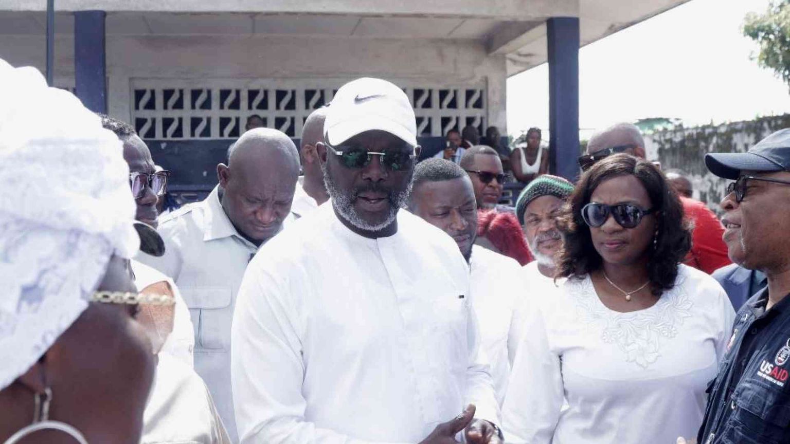 George Weah si arrende e concede la vittoria allo sfidante Boakai