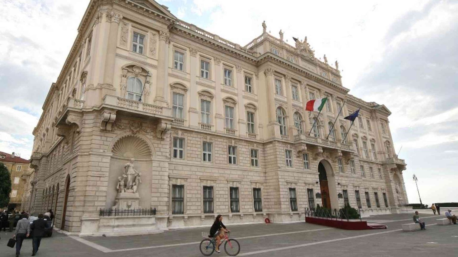 Il Friuli Venezia Giulia ferma il suicidio assistito