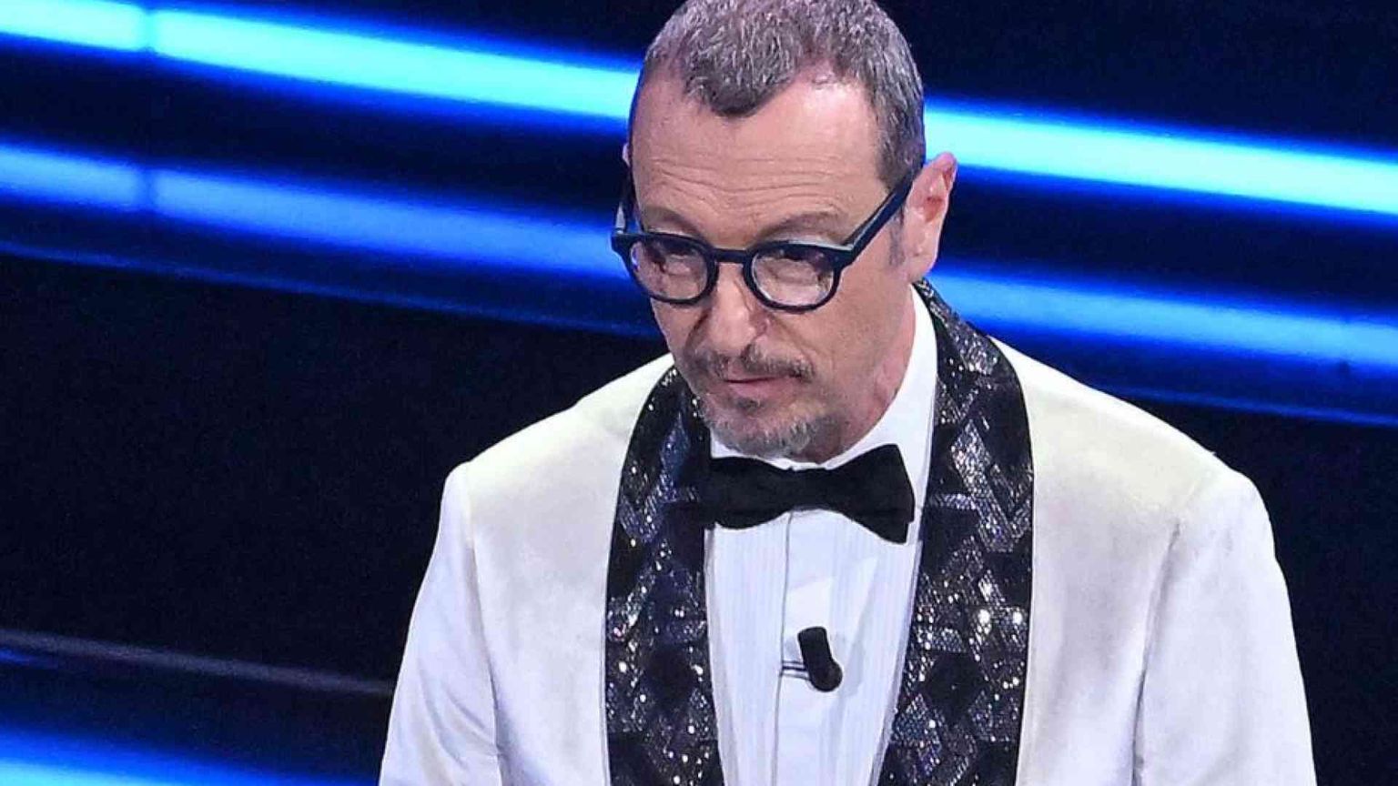 Sanremo 2024, Amadeus: «Ho scelto tra 400 canzoni. I nomi il 3 dicembre»