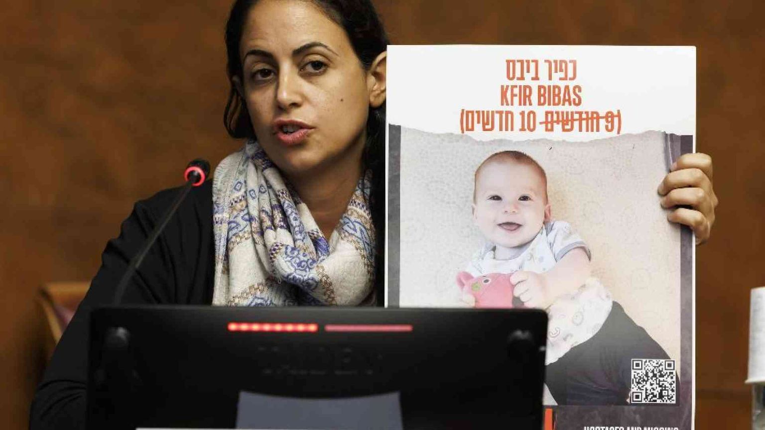 Morto sotto le bombe Kfir, 10 mesi, l'ostaggio più piccolo di Hamas