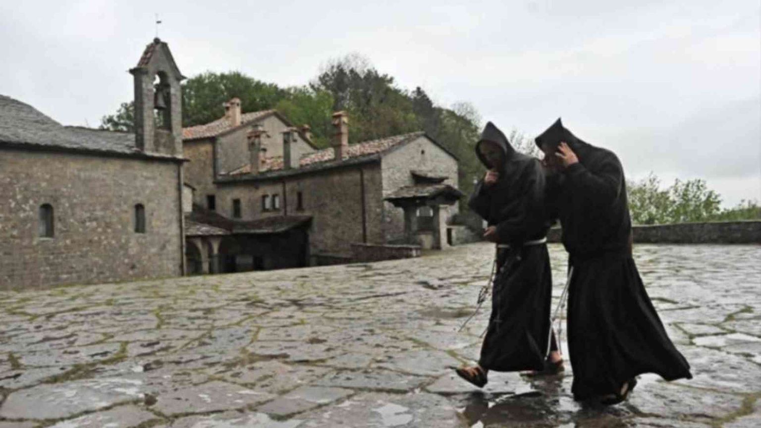 La Regola francescana ha 800 anni. Ecco il messaggio del Papa