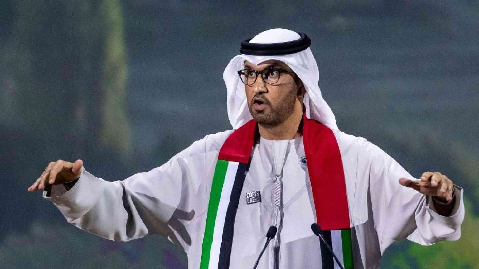 Il Sultano: «Senza petrolio si torna alle caverne». Polemiche e precisazioni