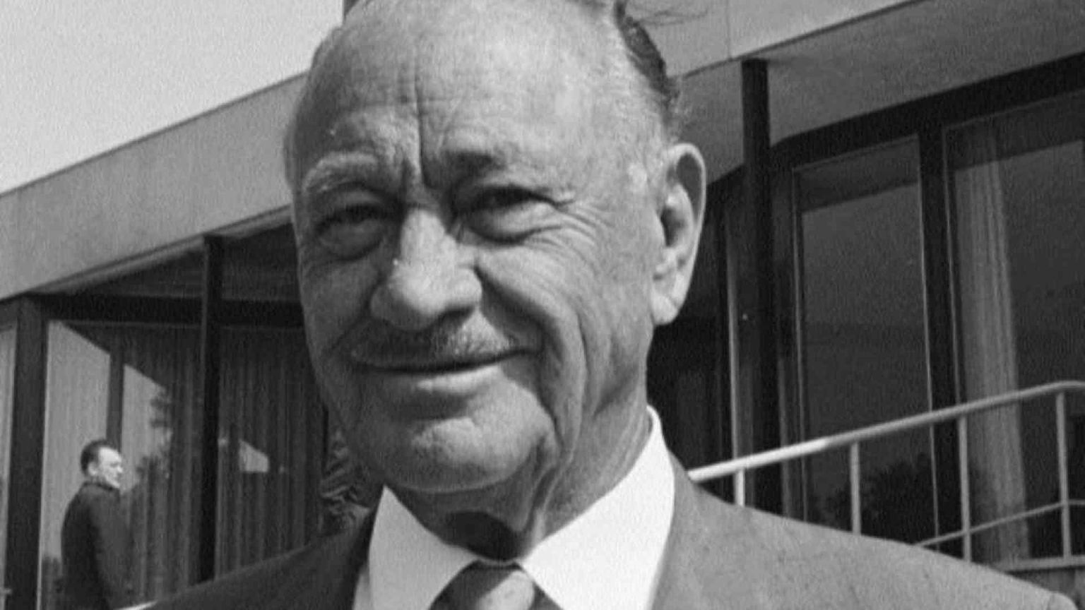 Quando i magnati onorano le religiose e le sostengono