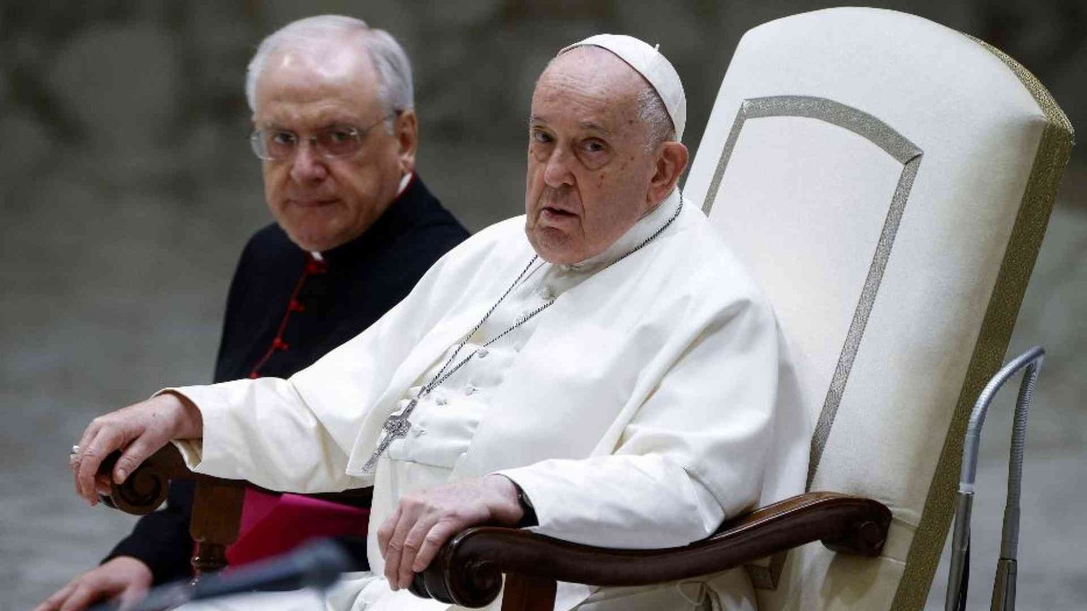 Il Papa: «Preghiamo per quanti soffrono il dramma della guerra»