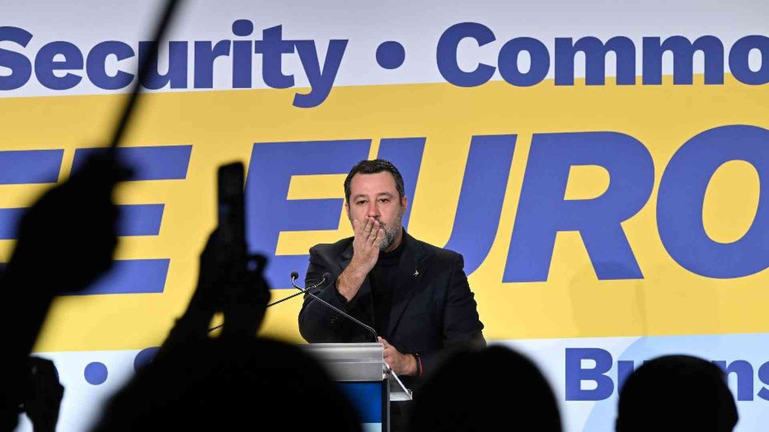 Sovranisti a convegno da Salvini. Che ruolo per chi si dice cattolico