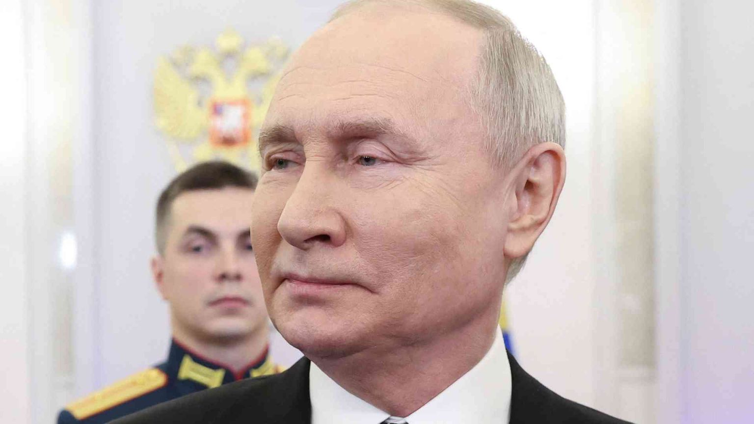 Putin si ricandida e prosegue il “mandato a vita”