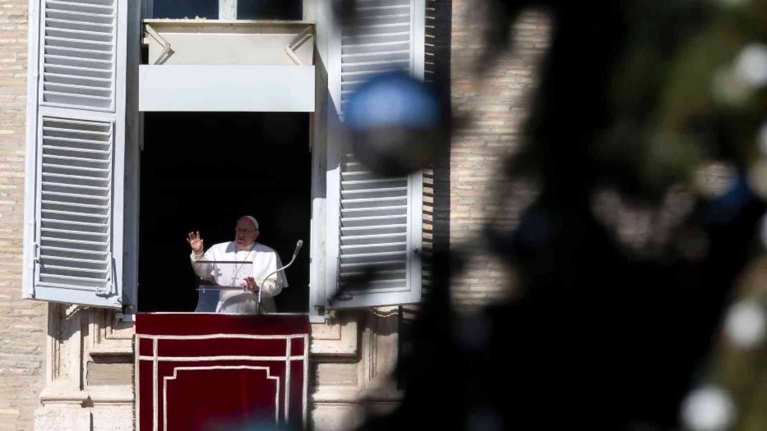 Il Papa: sui diritti umani c'è ancora tanto da fare